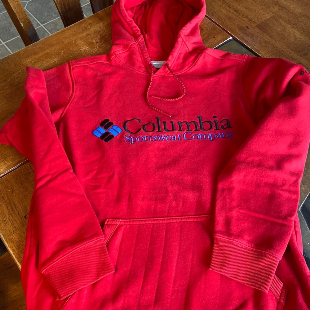 Mens Columbia Sweatshirt!